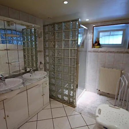 Spacieux Avec Terrasse, 3 Chambres, Equipements Bebe, A 16 Km De Gerardmer - Fr-1-589-23 * Aumontzey