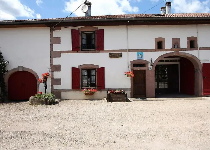 Prázdninový dům Spacieux Avec Terrasse, 3 Chambres, Equipements Bebe, A 16 Km De Gerardmer - Fr-1-589-23 Aumontzey